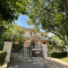 RUMAH MEWAH DIJUAL DI PONDOK INDAH LOKASI STRATEGIS PRESTISIUS
