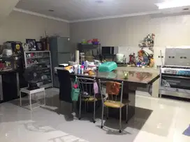 Dijual Rumah design modern 4 lantai