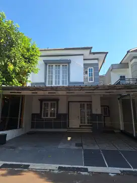 Dijual rumah siap huni di Kota wisata Cibubur