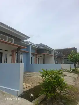 RUMAH MINIMALIS CANTIK LUAS TANAH 117 M2