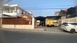 Dijual Tanah Strategis Bonus Bangunan Gudang & Kantor Di Bantul Yogya