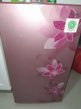 Kulkas Sharp Sakura 1 pintu