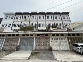 Ruko Jalan Nilam daerah asia Medan Area