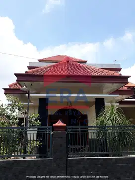 Disewakan Rumah di Jalan Dewi Sartika Batu
