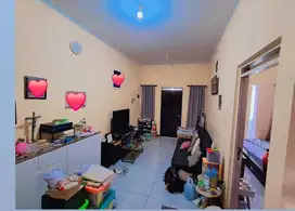 Rumah Murah siap huni siap huni di Taman Kopo Indah 3, Bandung
