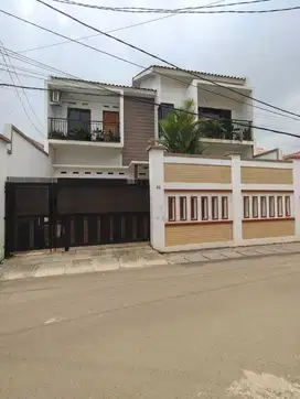 Rumah second siap huni di cilangkap Cipayung Jakarta timur
