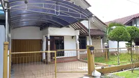 Dijual Rumah Hadap Barat Nego di Batununggal