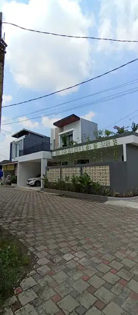 Rumah 2 lantai 3 Kamar Taman Yasmin Bogor SHM