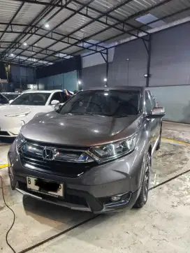 Cash honda crv turbo 2018 abu abu tinggal pakai termurah