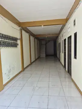 Dijual Cepat Kos Ketintang (Kamar mandi dalam)