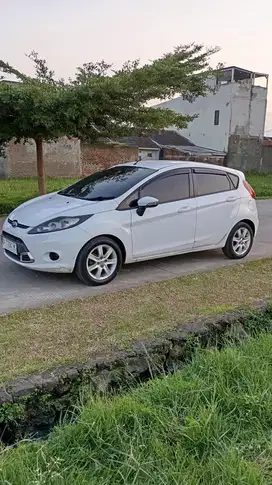 Ford Fiesta 2012 Bensin