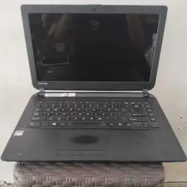 JUAL LAPTOP TOSHIBA C400-B AMD E1-6010 RAM4GB SSD128GB+HDD500GB