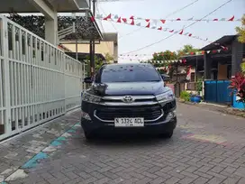 Innova V diesel matic 2018