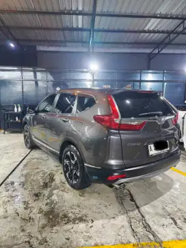 Cash honda crv turbo 2018 abu abu tinggal pakai termurah