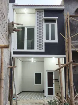 Rumah baru murah 2 lantai shm Akses mobil jakarta