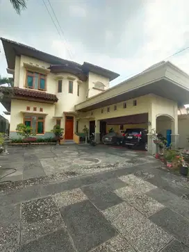 Rumah Mewah Luas Kokoh Dekat RS Karima di Sukoharjo