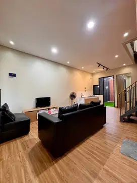 Rumah kamar 4 bonus semi furnish limo depok