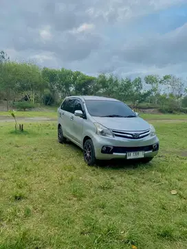 Xenia 2012 R 1300cc
