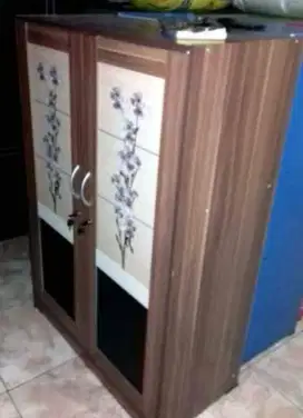 Lemari Pakaian Anak 2 Pintu MH-1107 BL Sakura Sikhem