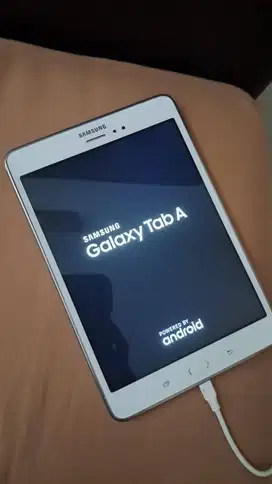 Jual Cepat Tablet Samsung P.355, warna putih, siap pakai