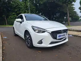 DP MURAH Mazda 2 1.5 R Bensin-AT 2017 Putih CYALB