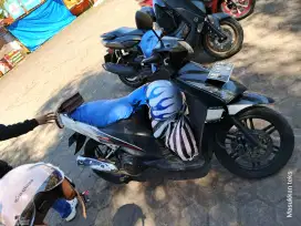 Suzuki spin 2008 pajak idup