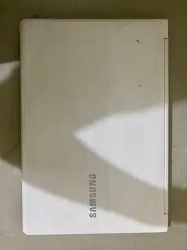 Laptop Samsung Second