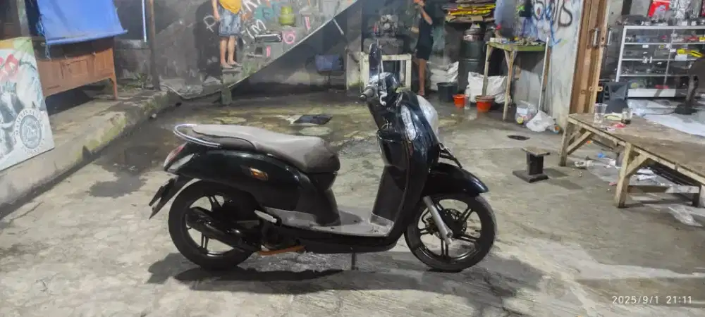 Scoopy ESP mesin mulus