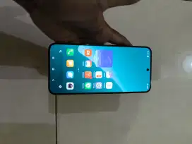 Xiaomi 15 16/512. snap 8 elite