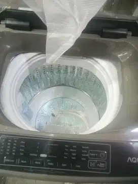 MESIN CUCI AQUA