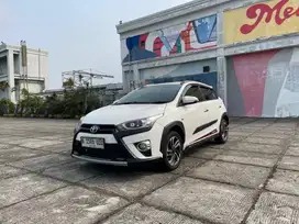 KM LOW!!! Toyota Yaris Heykers 2016