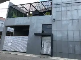Dijual Rumah + Kantor
