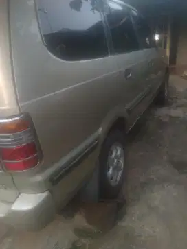 Toyota Kijang 2004 Bensin