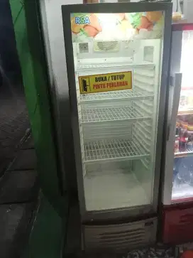 Kulkas/Showcase RSA 1 Pintu Kondisi Bagus – Cocok untuk Usaha