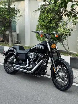 HARLEY DAVIDSON DYNA STREET BOB 2017 / DYNA CLUBSTYLE /