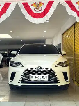 Lexus RX350 Hybrid 2024 June Automatic Putih Metalik Vieta Motor