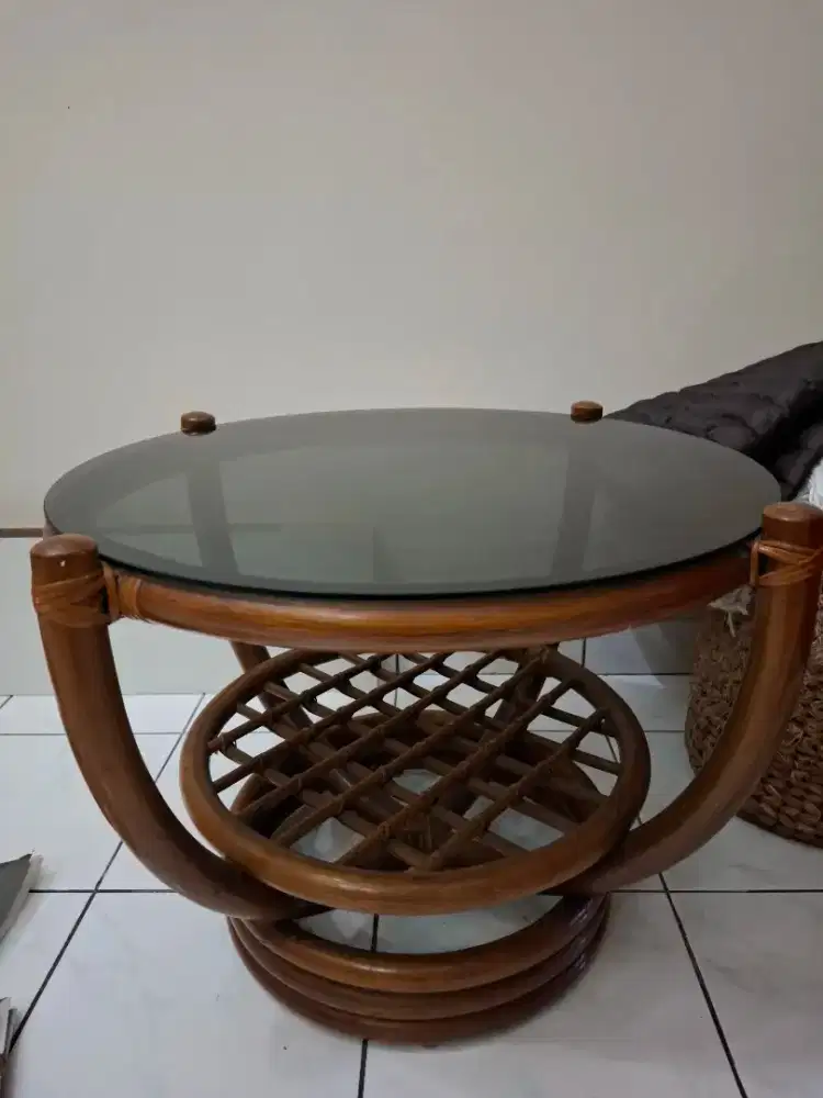 Meja hias coffee table