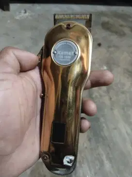 Mesin cukur Elektrik