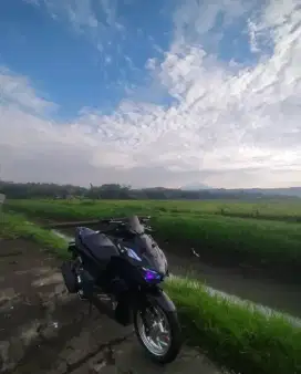 Jual aja lagi BU