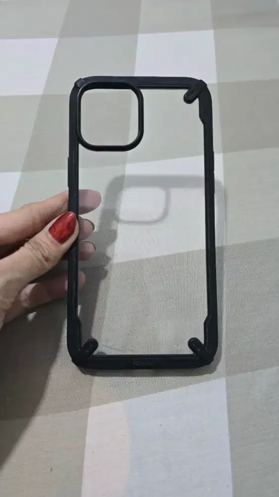 Casing Iphone 12 pm