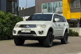 Mitsubishi Pajero Sport V6 3.0  Matic   A/T Tahun 2014 Putih