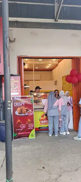 Kedai ayam crispy