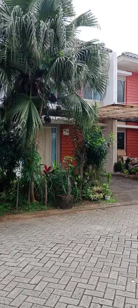 Dijual Rumah Cluster Jade Residence One BSD City Tangerang Selatan Bagus Nyaman Lokasi Strategis