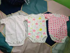 baju bayi perempuan