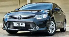 Toyota Camry V 2.5 Matic A/T Tahun 2016 Hitam