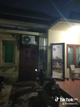 Rumah dalam klaster jual cepat