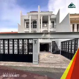 Rumah Dijual MEWAH Eropa Klasik Pejaten Pasar Minggu Jakarta Selatan SIAP HUNI 3Lt 5 Kamar [AR095]