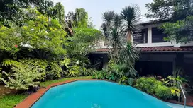 RUMAH MEWAH CANTIK 2 LANTAI SIAP HUNI KOMPLEK UNILEVER PESANGGRAHAN