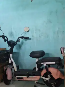 Sepeda Listrik Uwinfly DF7