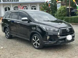 Toyota Innova Venturer 2.4 A.T